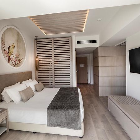 Nissiblu Beach Resort Ajía Nápa Kültér fotó Deluxe Room