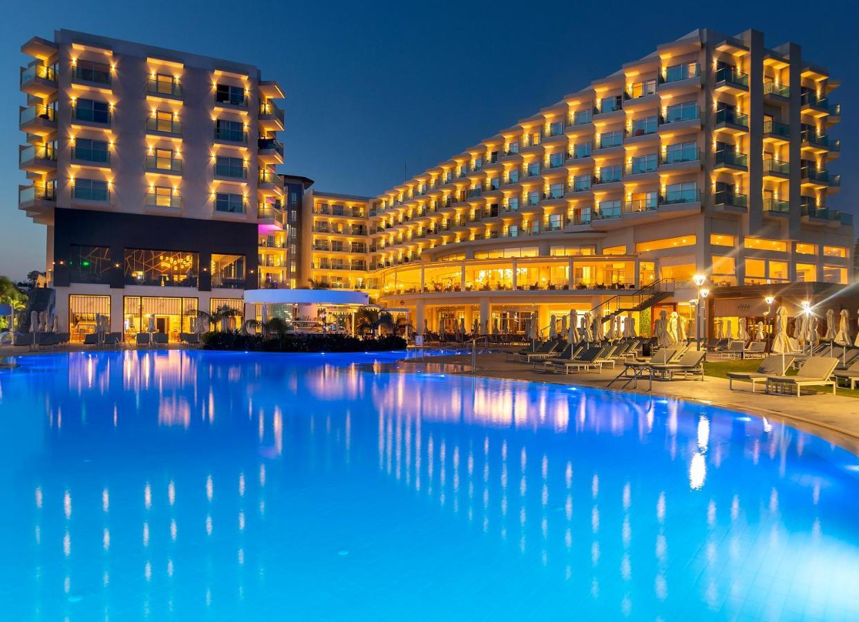Nissiblu Beach Resort Ajía Nápa Kültér fotó The Westin Athens